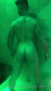 That BI guy  (FREE) [ biguyxl ] Onlyfans leaked video 4932268 on Hotleaks.tv