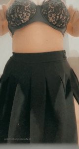 4569753