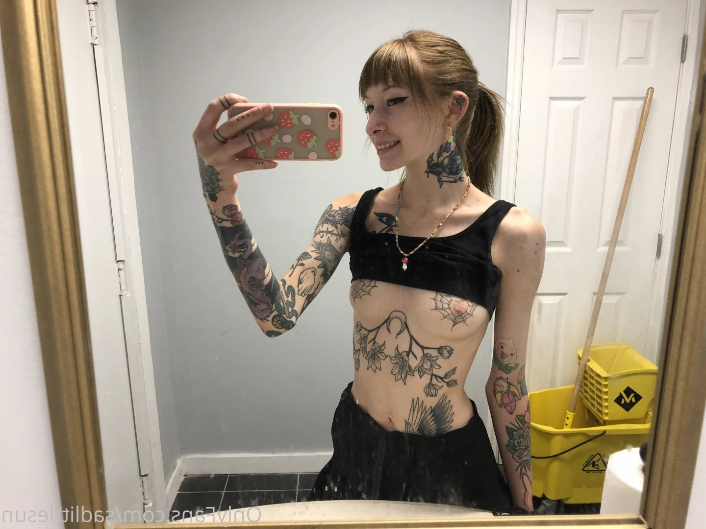 sunshine [ sadlittlesun ] Onlyfans leaked photo 2787803 on Hotleaks.tv