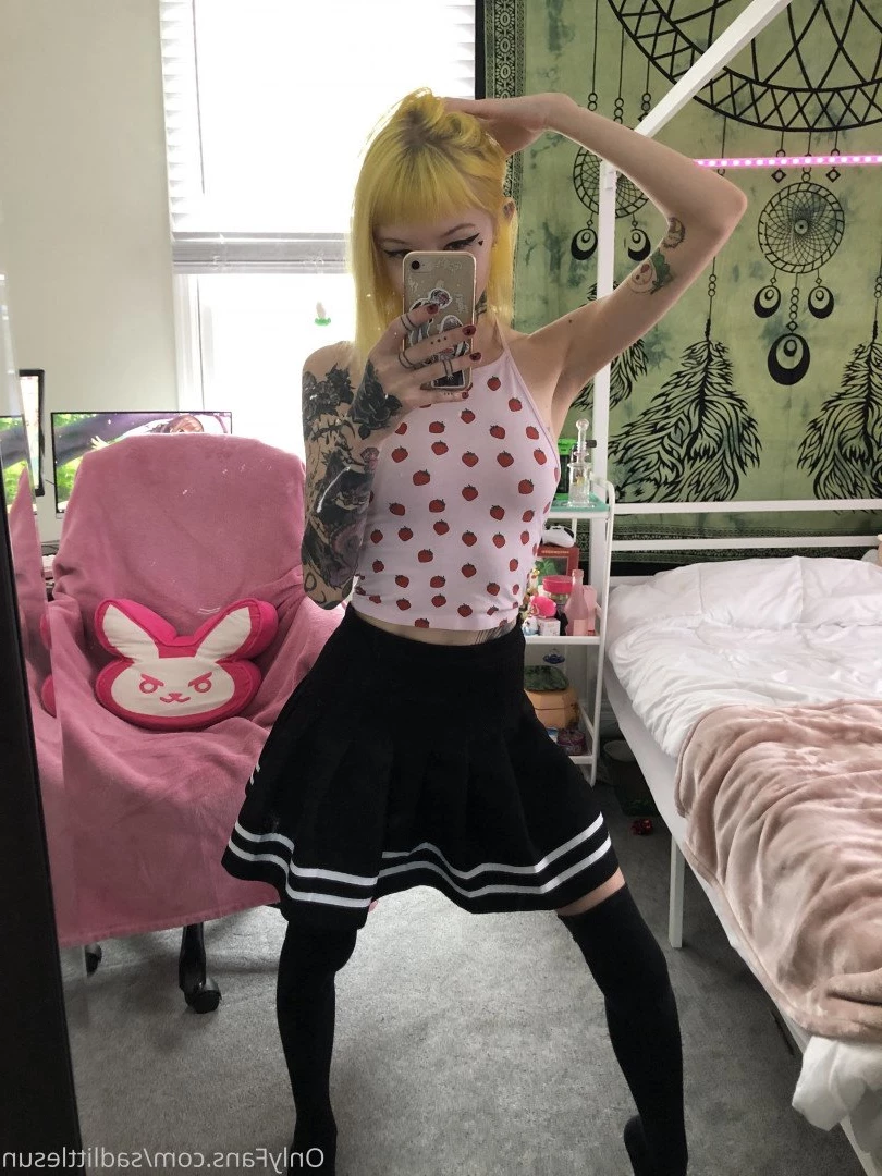 sunshine [ sadlittlesun ] Onlyfans leaked photo 2789148 on Hotleaks.tv