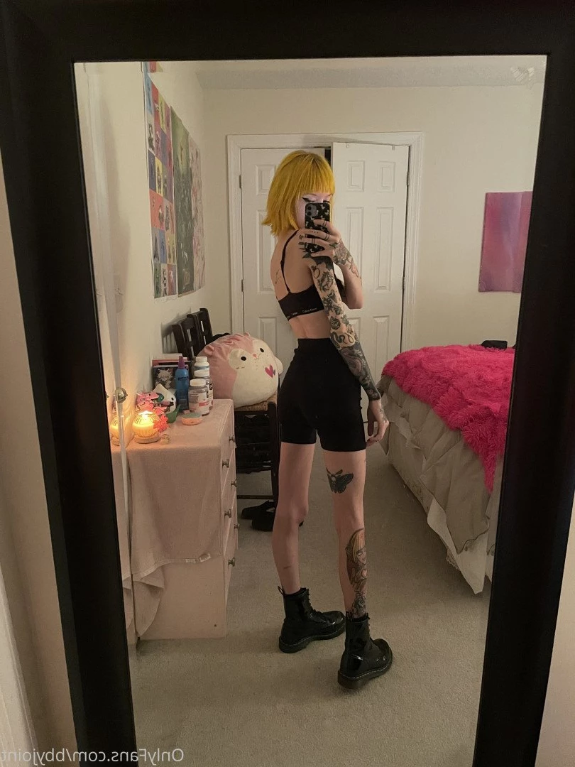 sunshine [ sadlittlesun ] Onlyfans leaked photo 2792790 on Hotleaks.tv