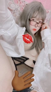 5687131