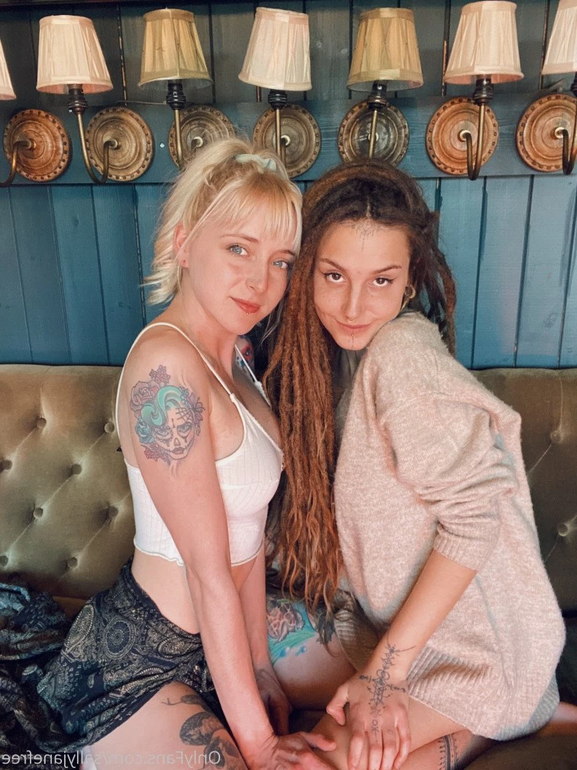 Sally 😈 KINKY SWITCH [ sallyskinkyside ] Onlyfans leaked photo 2830200 on Hotleaks.tv
