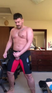 4932874