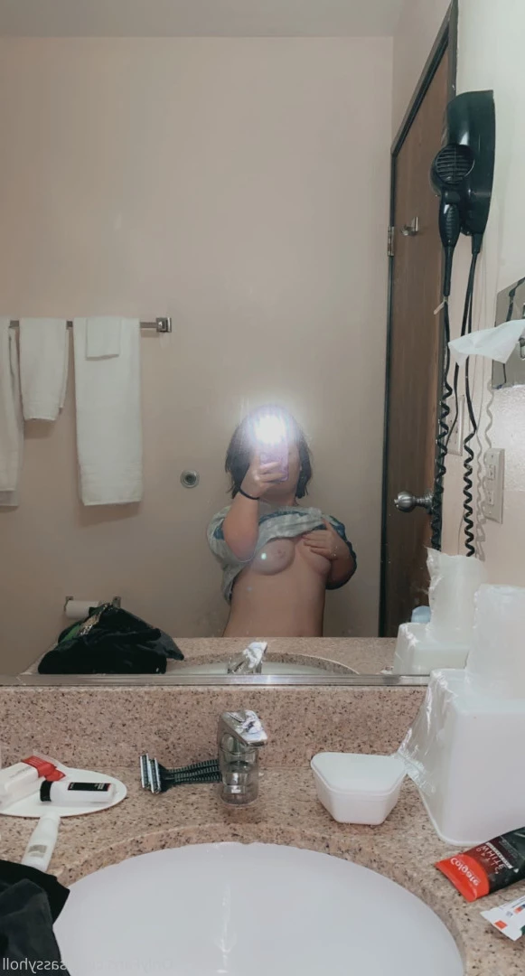 Holly [ sassyholly ] Onlyfans leaked photo 6071938 on Hotleaks.tv