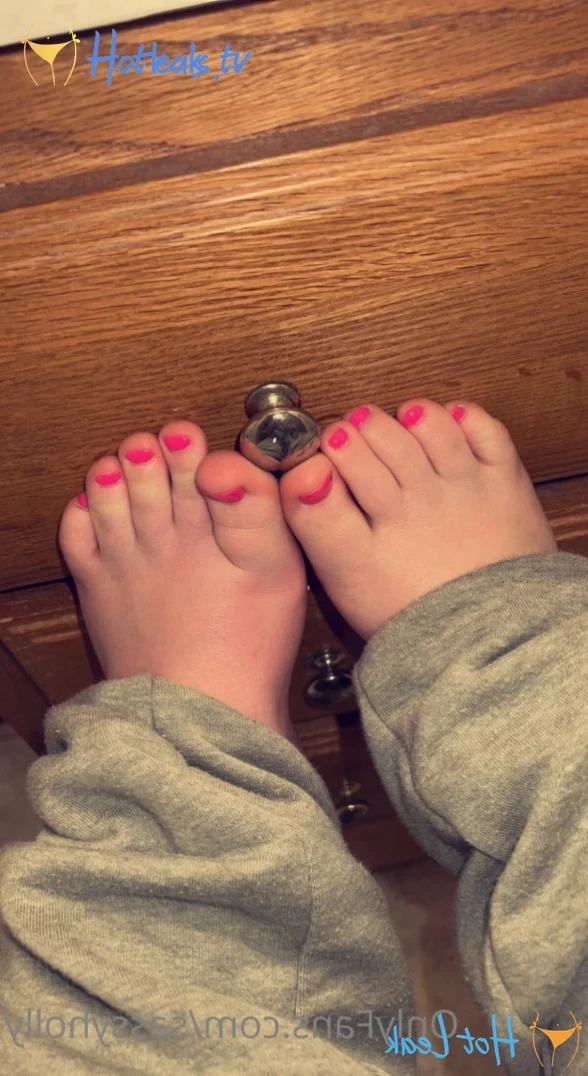 Holly [ sassyholly ] Onlyfans leaked photo 12645586 on Hotleaks.tv