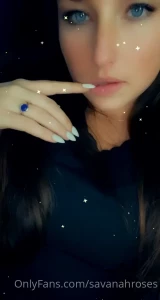 10596537
