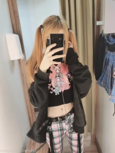 2758628