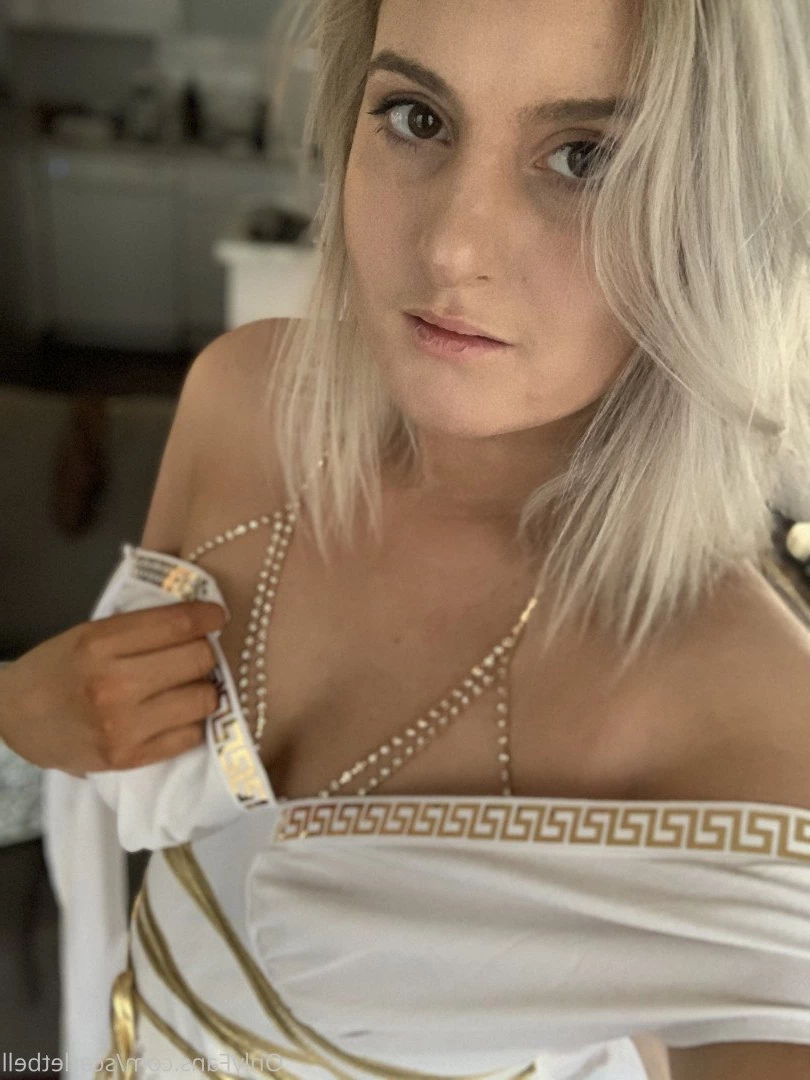 scarletbell Onlyfans leaked photo 2835496 on Hotleaks.tv