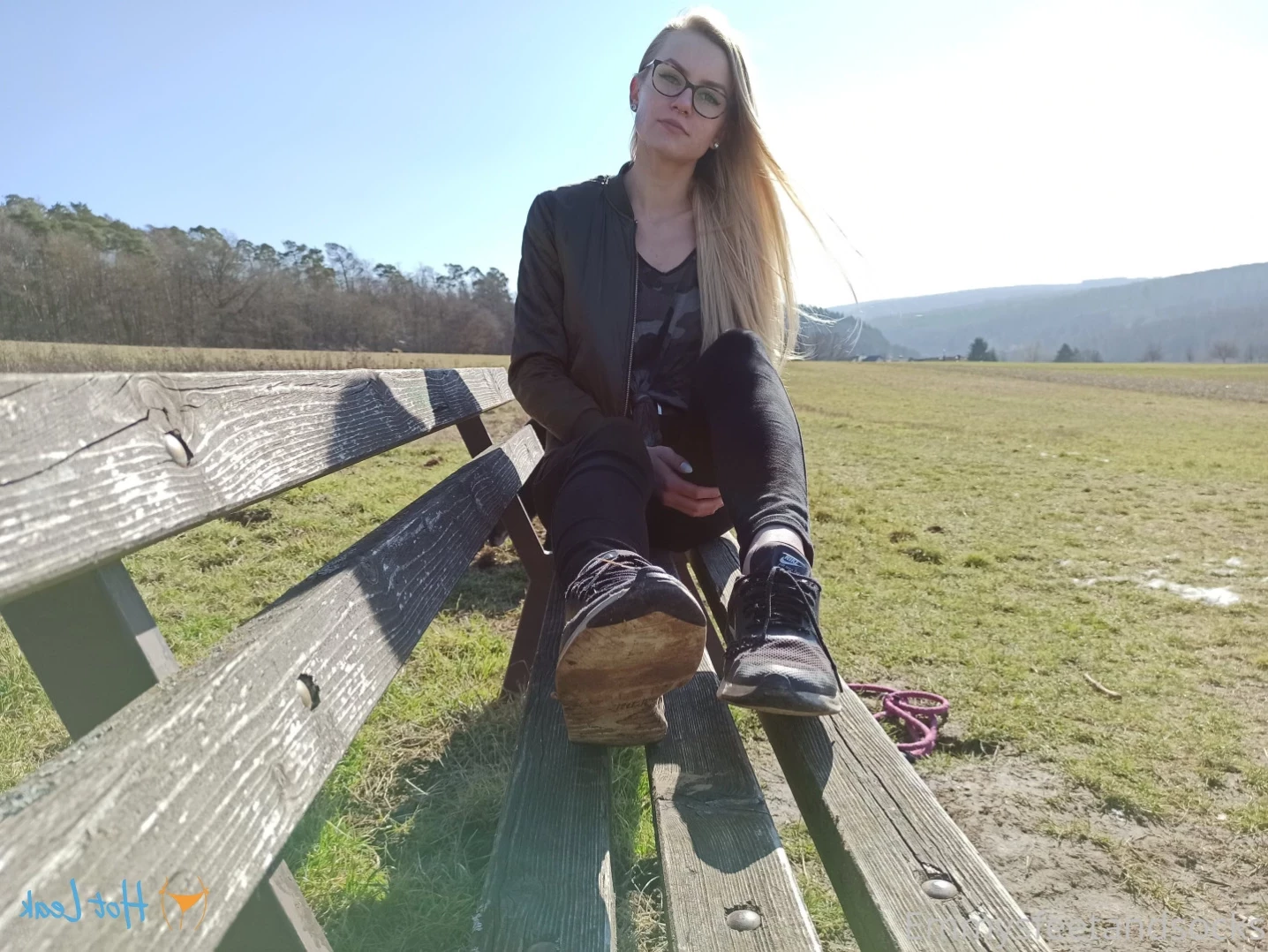 Emmysfeetandsocks [ emmyfeetandsocks ] Onlyfans leaked photo 12194303 on Hotleaks.tv