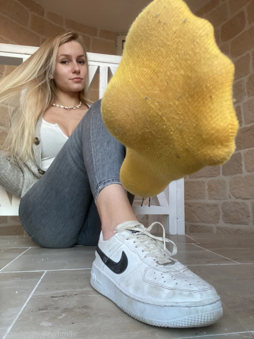 Emmysfeetandsocks [ emmyfeetandsocks ] Onlyfans leaked photo 12213129 on Hotleaks.tv