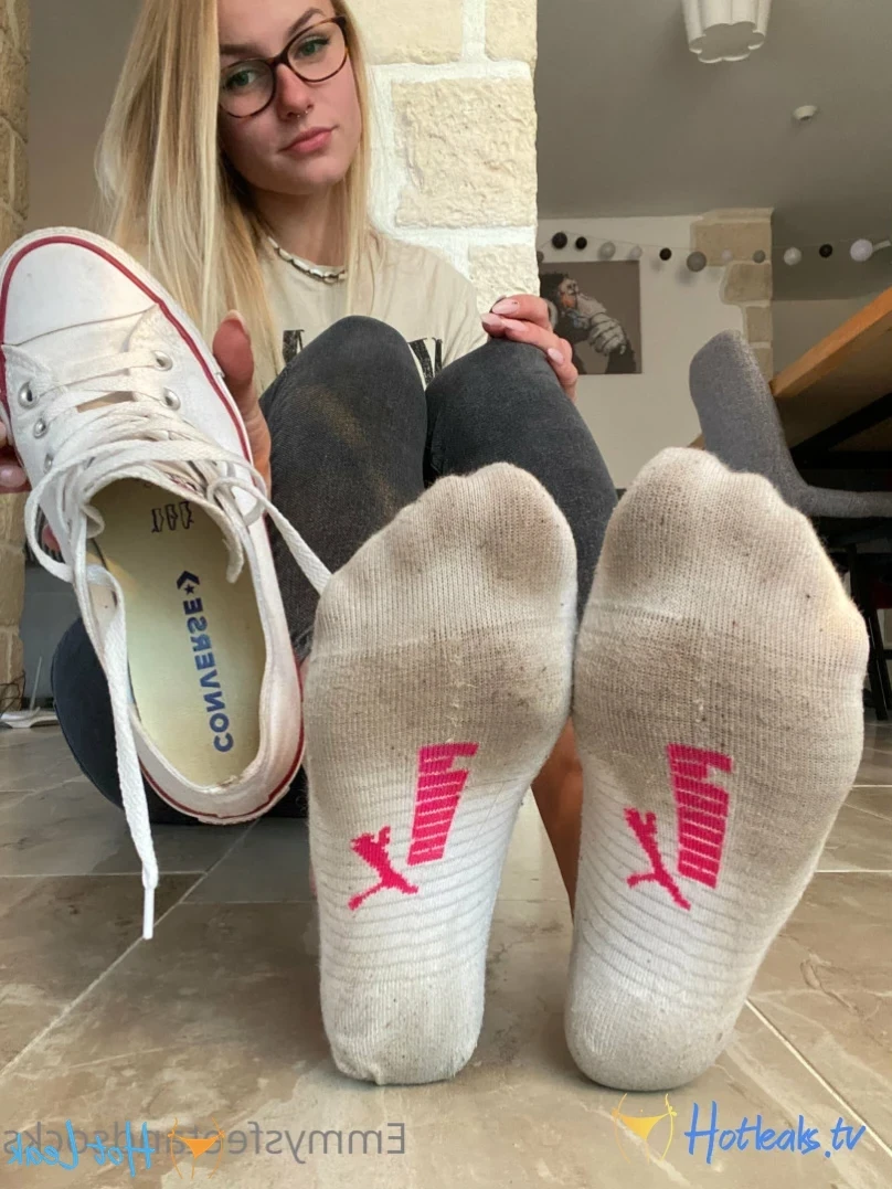 Emmysfeetandsocks [ emmyfeetandsocks ] Onlyfans leaked photo 12256566 on Hotleaks.tv