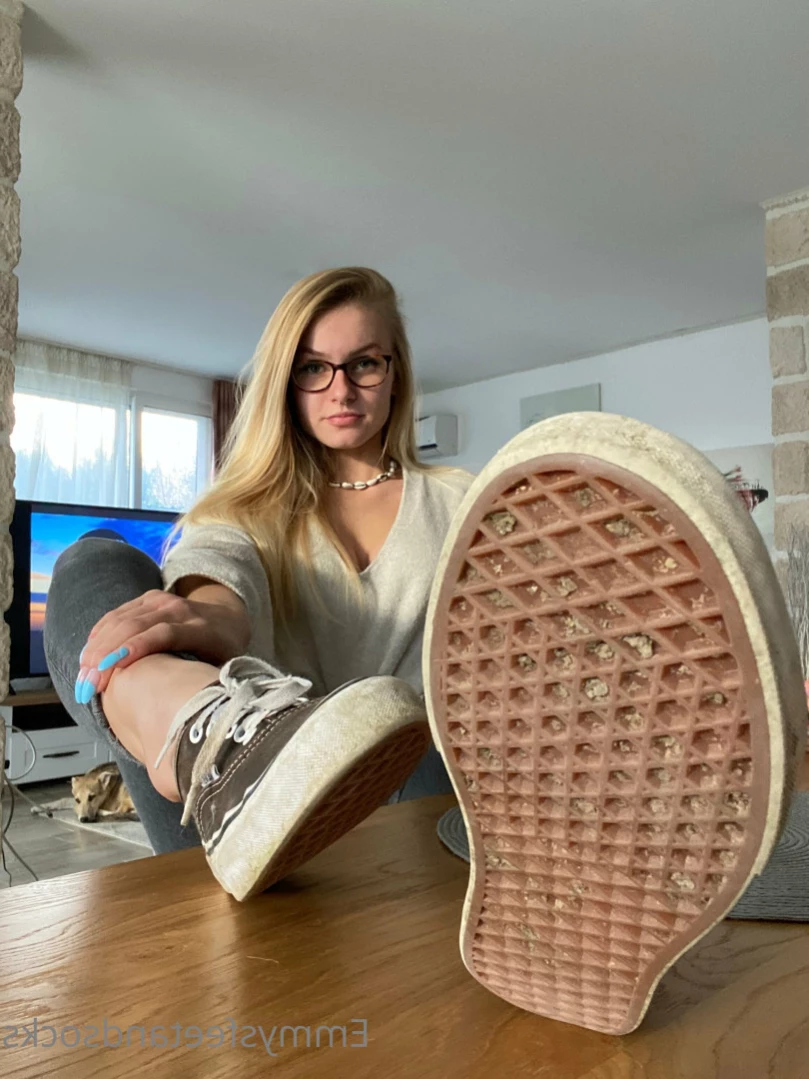 Emmysfeetandsocks [ emmyfeetandsocks ] Onlyfans leaked photo 12273486 on Hotleaks.tv