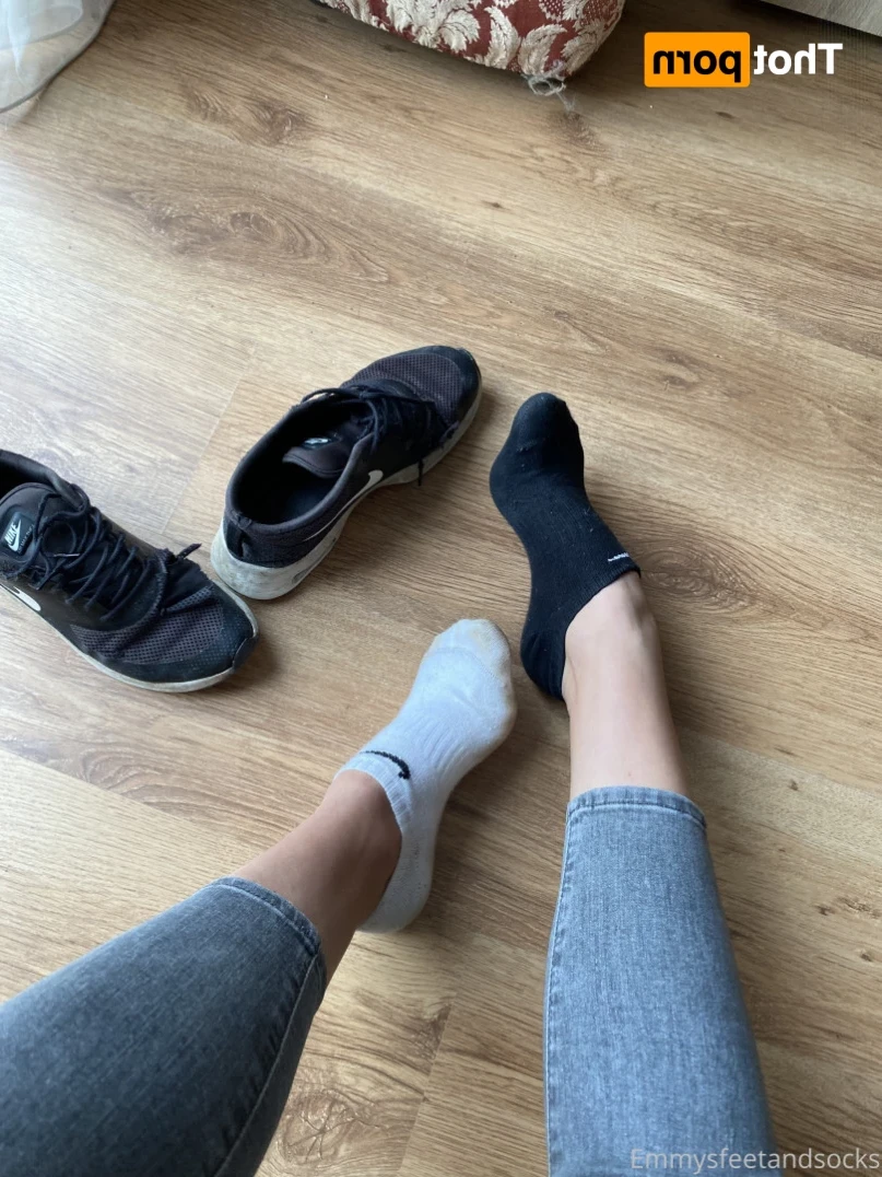 Emmysfeetandsocks [ emmyfeetandsocks ] Onlyfans leaked photo 12280653 on Hotleaks.tv
