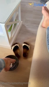 Emmysfeetandsocks [ emmyfeetandsocks ] Onlyfans leaked video 14467940 on Hotleaks.tv