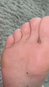 Emmysfeetandsocks [ emmyfeetandsocks ] Onlyfans leaked video 14499226 on Hotleaks.tv