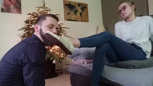 Emmysfeetandsocks [ emmyfeetandsocks ] Onlyfans leaked video 14961889 on Hotleaks.tv