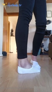 Emmysfeetandsocks [ emmyfeetandsocks ] Onlyfans leaked video 14966265 on Hotleaks.tv