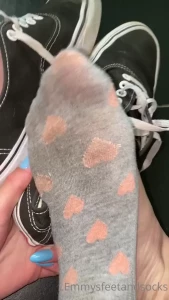 Emmysfeetandsocks [ emmyfeetandsocks ] Onlyfans leaked video 15746645 on Hotleaks.tv