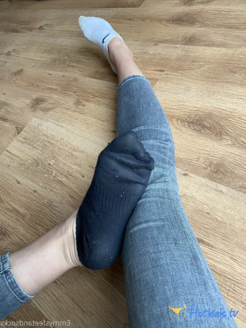 Emmysfeetandsocks [ emmyfeetandsocks ] Onlyfans leaked photo 16010426 on Hotleaks.tv