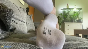 Emmysfeetandsocks [ emmyfeetandsocks ] Onlyfans leaked video 16195931 on Hotleaks.tv