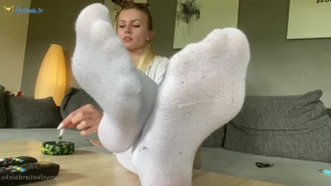 Emmysfeetandsocks [ emmyfeetandsocks ] Onlyfans leaked video 16195954 on Hotleaks.tv