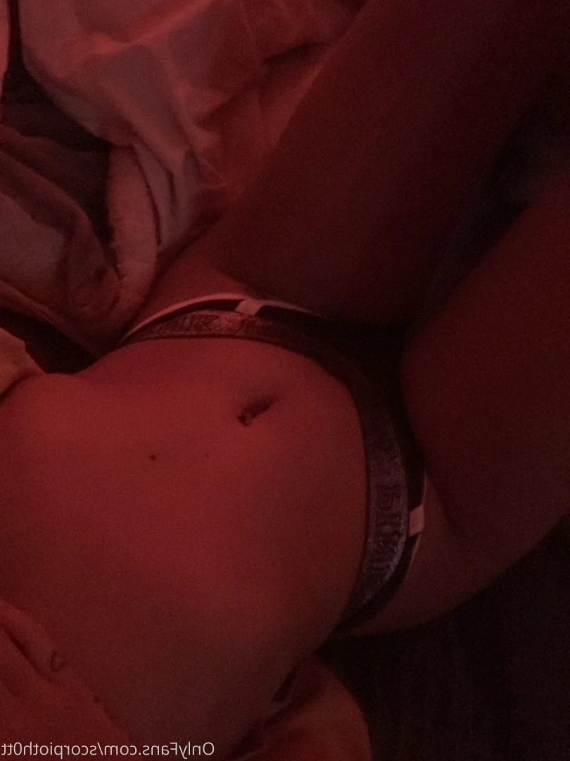 naughty nadia [ scorpioobaby999 ] Onlyfans leaked photo 5682950 on Hotleaks.tv