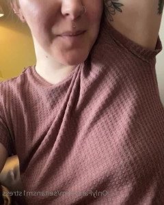 4578927