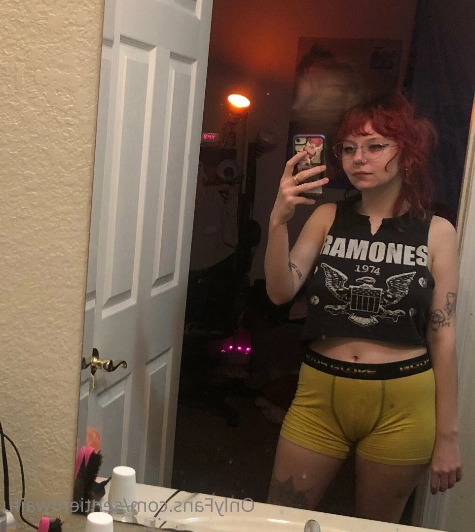 Sentient Waifu ^-^ [ sentientwaifu ] Onlyfans leaked photo 2750327 on Hotleaks.tv