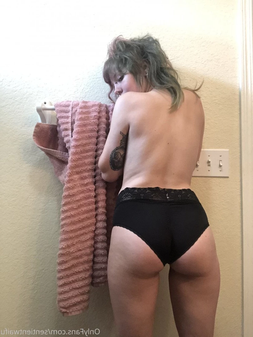 Sentient Waifu ^-^ [ sentientwaifu ] Onlyfans leaked photo 2751492 on Hotleaks.tv