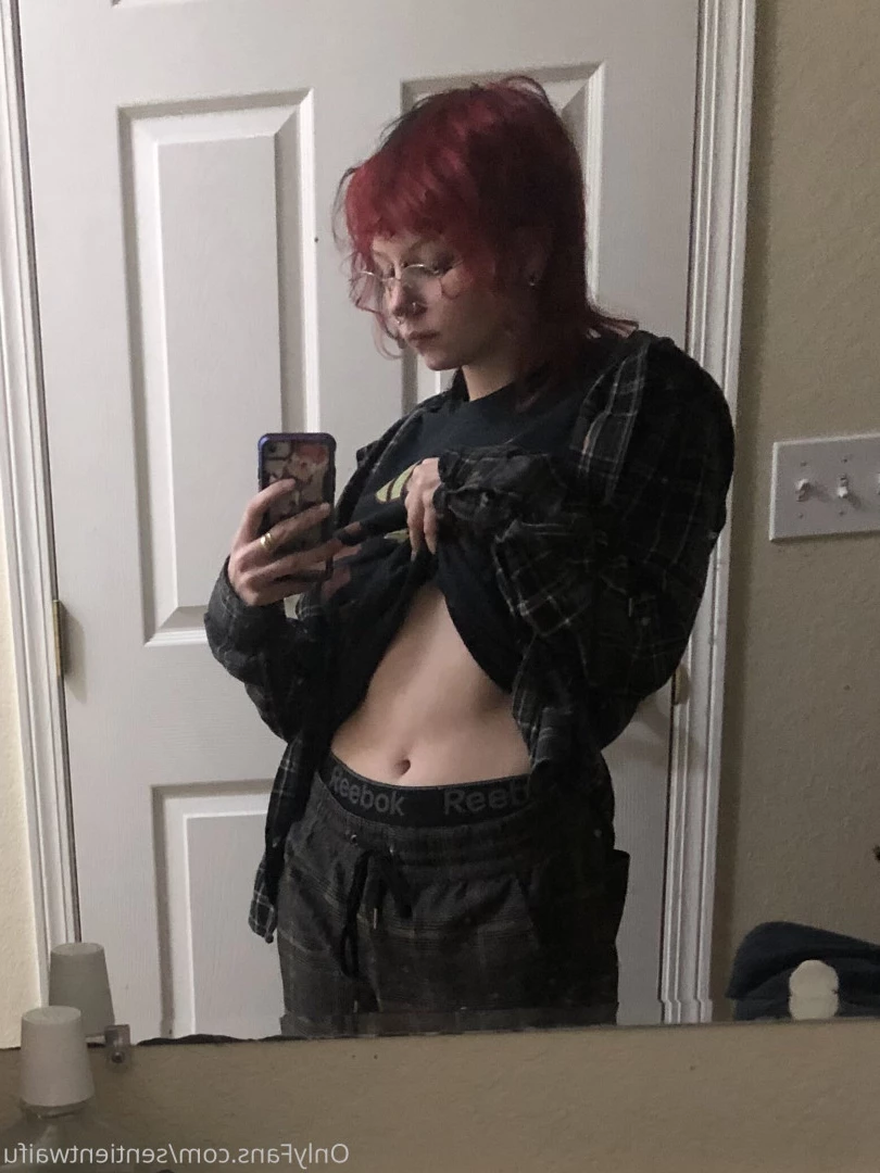 Sentient Waifu ^-^ [ sentientwaifu ] Onlyfans leaked photo 5686117 on Hotleaks.tv