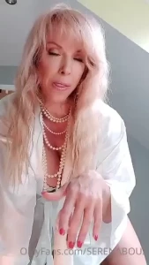 🦋SerenaBoux 🇬🇧 Butterfly Pussy 😻 [ serenaboux ] Onlyfans leaked video 18285532 on Hotleaks.tv