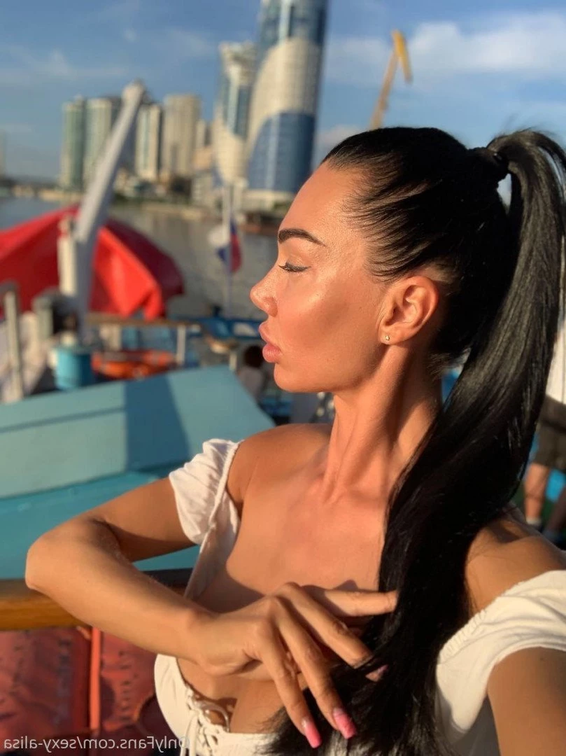 sexy-alisa Onlyfans leaked photo 2723093 on Hotleaks.tv