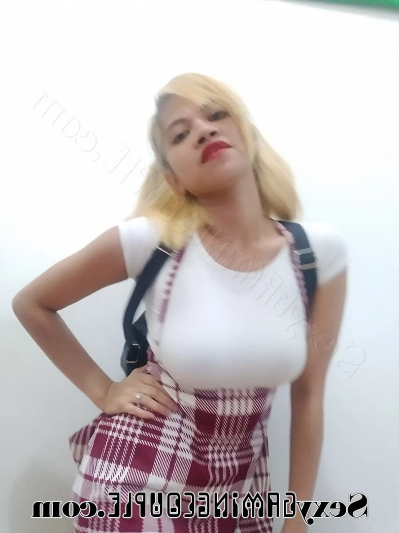 Ⓢ🄴🅇🅈 Ⓖ🄰🄼🄸🄽🄶 Ⓒ🄾🅄🄿🄻🄴   ✮ TheKid ＆ Aliah ❤️ [ sexygamingcouple ] Onlyfans leaked photo 2715363 on Hotleaks.tv