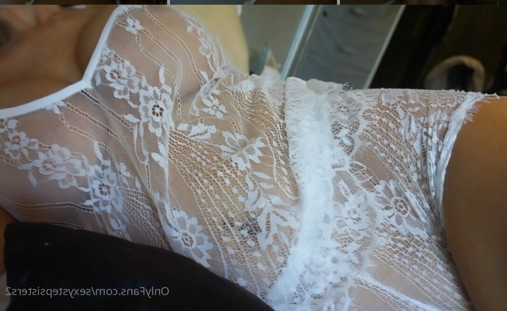 𝟮 𝗡𝗔𝗞𝗘𝗗 𝗦𝗜𝗦𝗧𝗘𝗥𝗦 👭 [ sexystepsisters2 ] Onlyfans leaked photo 2759796 on Hotleaks.tv
