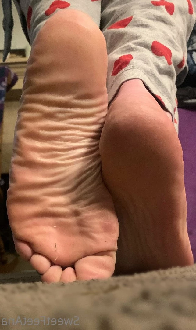sexysweetfeetana [ sexysweetfeeta1 ] Onlyfans leaked photo 2721211 on Hotleaks.tv