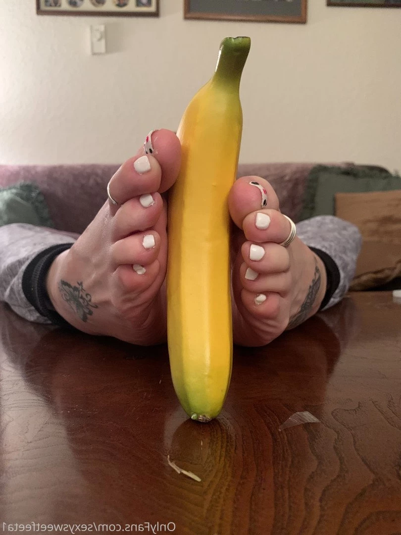 sexysweetfeetana [ sexysweetfeeta1 ] Onlyfans leaked photo 2721682 on Hotleaks.tv