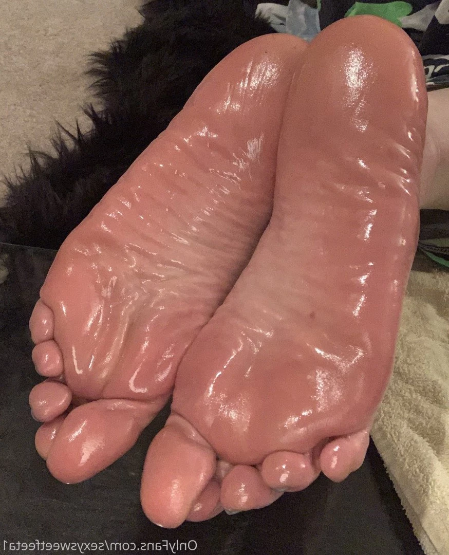 sexysweetfeetana [ sexysweetfeeta1 ] Onlyfans leaked photo 2722073 on Hotleaks.tv