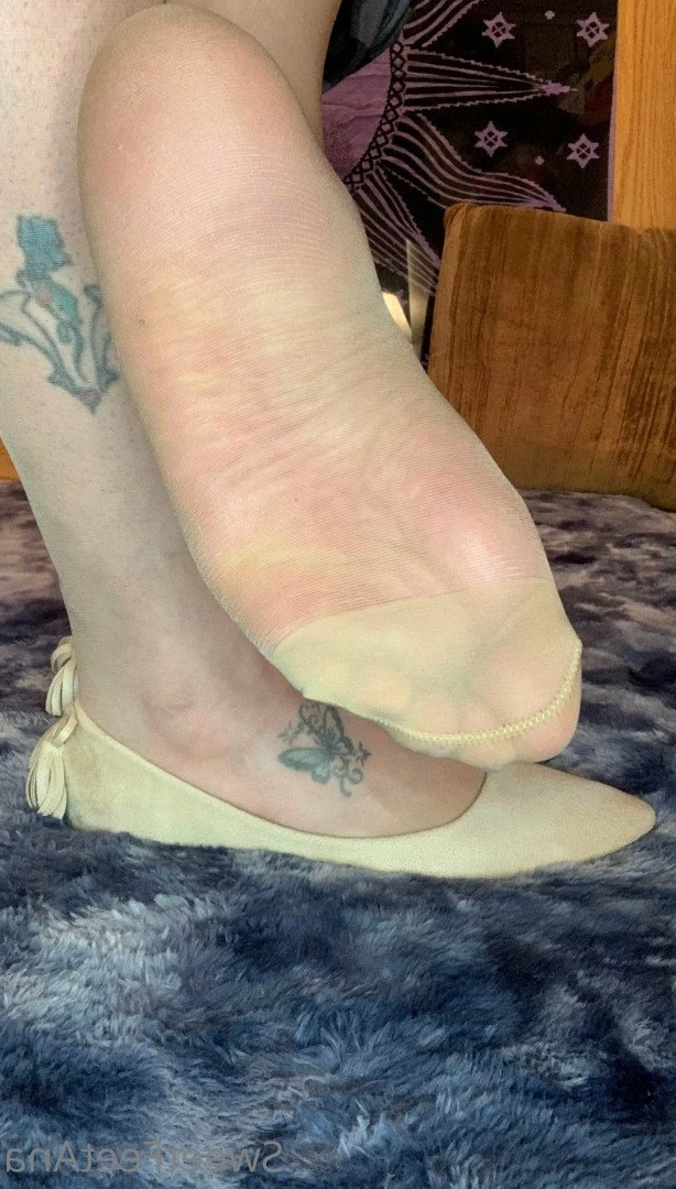 sexysweetfeetana [ sexysweetfeeta1 ] Onlyfans leaked photo 2722345 on Hotleaks.tv