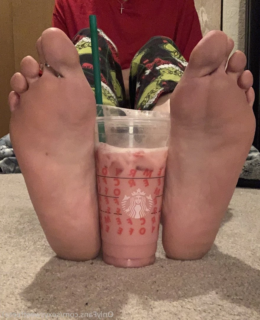 sexysweetfeetana [ sexysweetfeeta1 ] Onlyfans leaked photo 2723000 on Hotleaks.tv