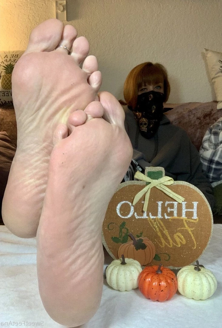 sexysweetfeetana [ sexysweetfeeta1 ] Onlyfans leaked photo 2723426 on Hotleaks.tv