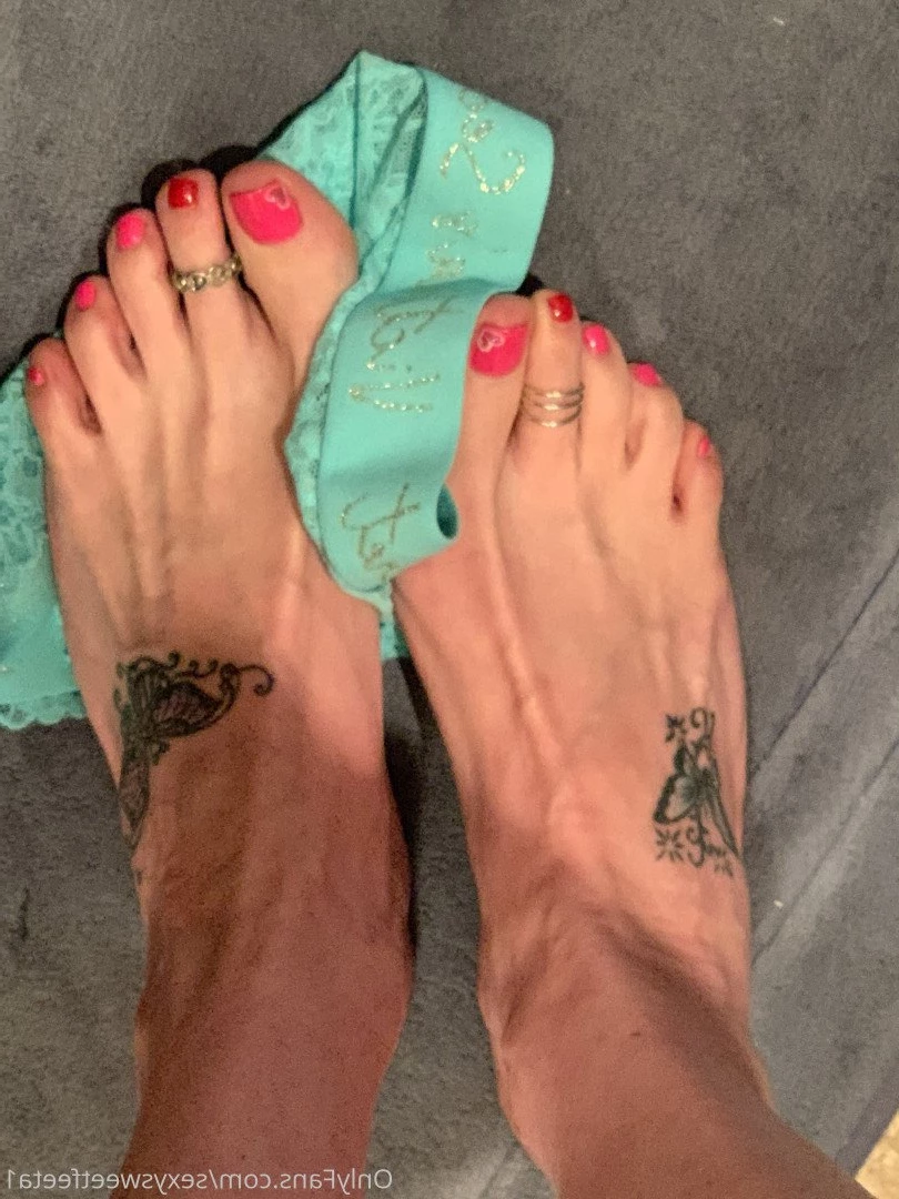 sexysweetfeetana [ sexysweetfeeta1 ] Onlyfans leaked photo 2723653 on Hotleaks.tv