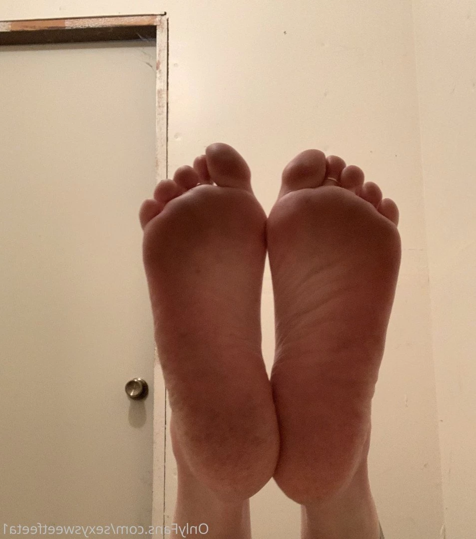 sexysweetfeetana [ sexysweetfeeta1 ] Onlyfans leaked photo 2723728 on Hotleaks.tv