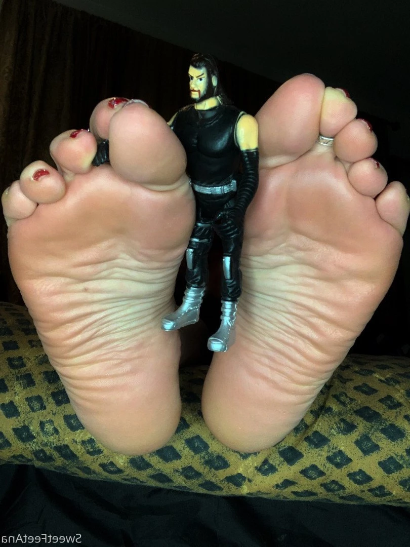 sexysweetfeetana [ sexysweetfeeta1 ] Onlyfans leaked photo 2725304 on Hotleaks.tv