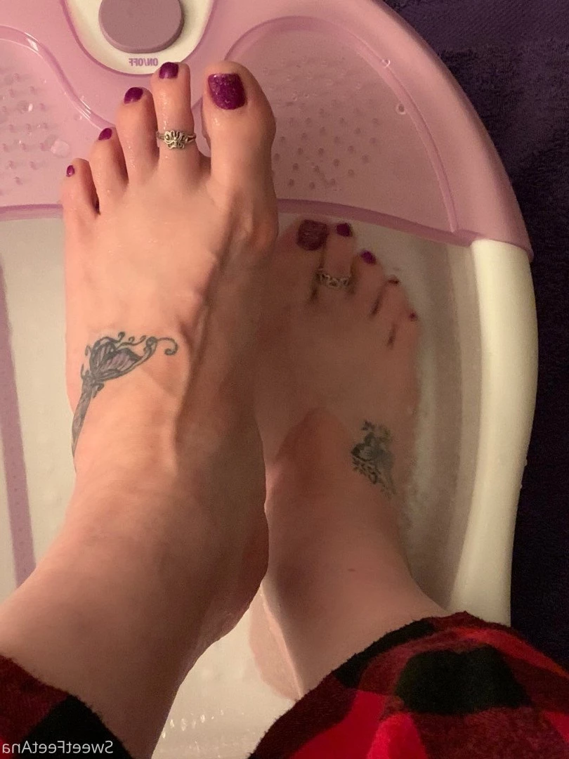 sexysweetfeetana [ sexysweetfeeta1 ] Onlyfans leaked photo 2725969 on Hotleaks.tv