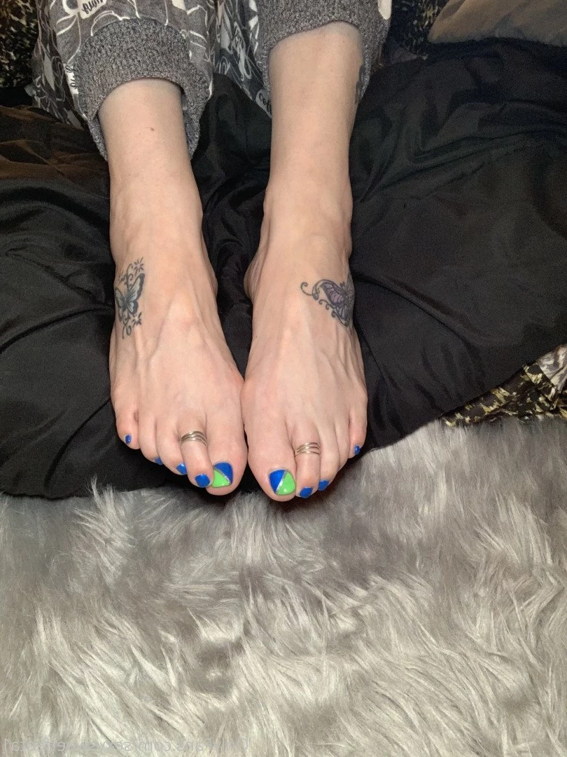 sexysweetfeetana [ sexysweetfeeta1 ] Onlyfans leaked photo 2727091 on Hotleaks.tv