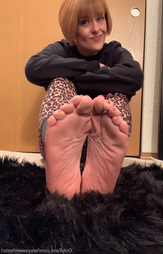 sexysweetfeetana [ sexysweetfeeta1 ] Onlyfans leaked photo 2727259 on Hotleaks.tv