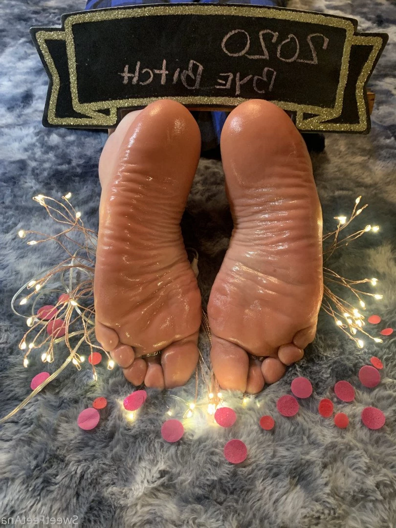 sexysweetfeetana [ sexysweetfeeta1 ] Onlyfans leaked photo 2728581 on Hotleaks.tv