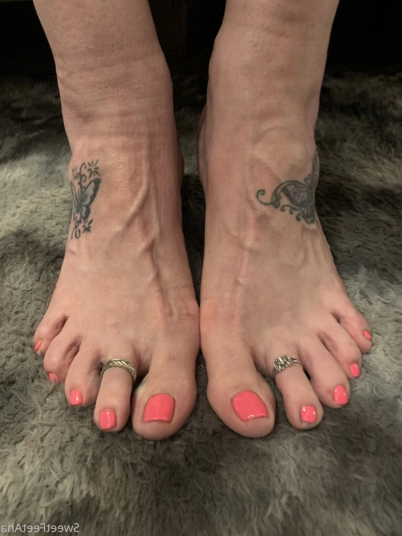 sexysweetfeetana [ sexysweetfeeta1 ] Onlyfans leaked photo 2729143 on Hotleaks.tv