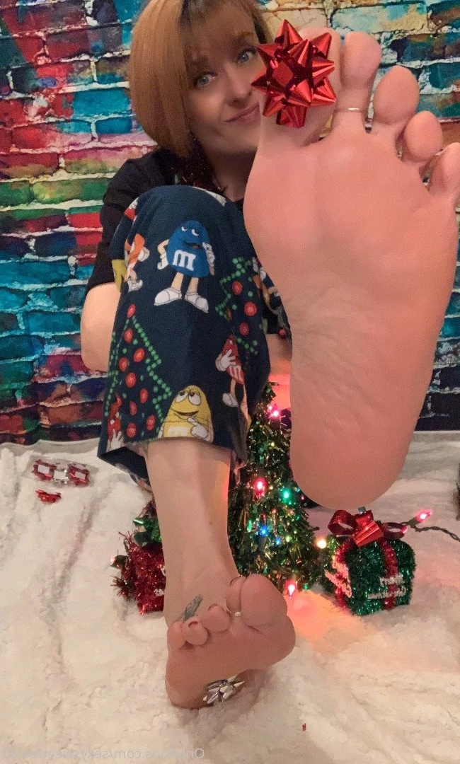 sexysweetfeetana [ sexysweetfeeta1 ] Onlyfans leaked photo 2729607 on Hotleaks.tv